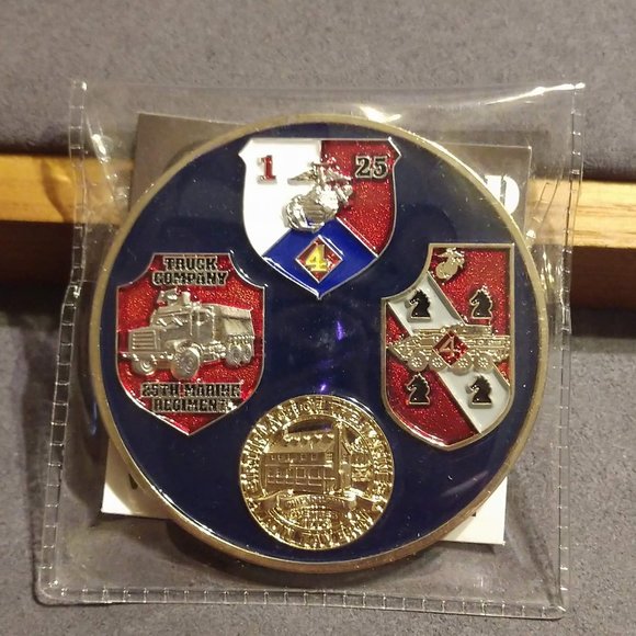 Marine Corps Coordinating Council Coin - Picture 2 of 8